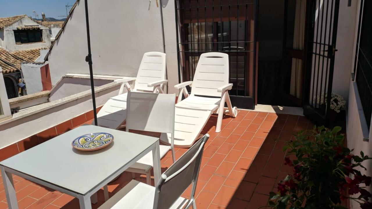 Apartamentos Plaza กอร์โดบา ภายนอก รูปภาพ