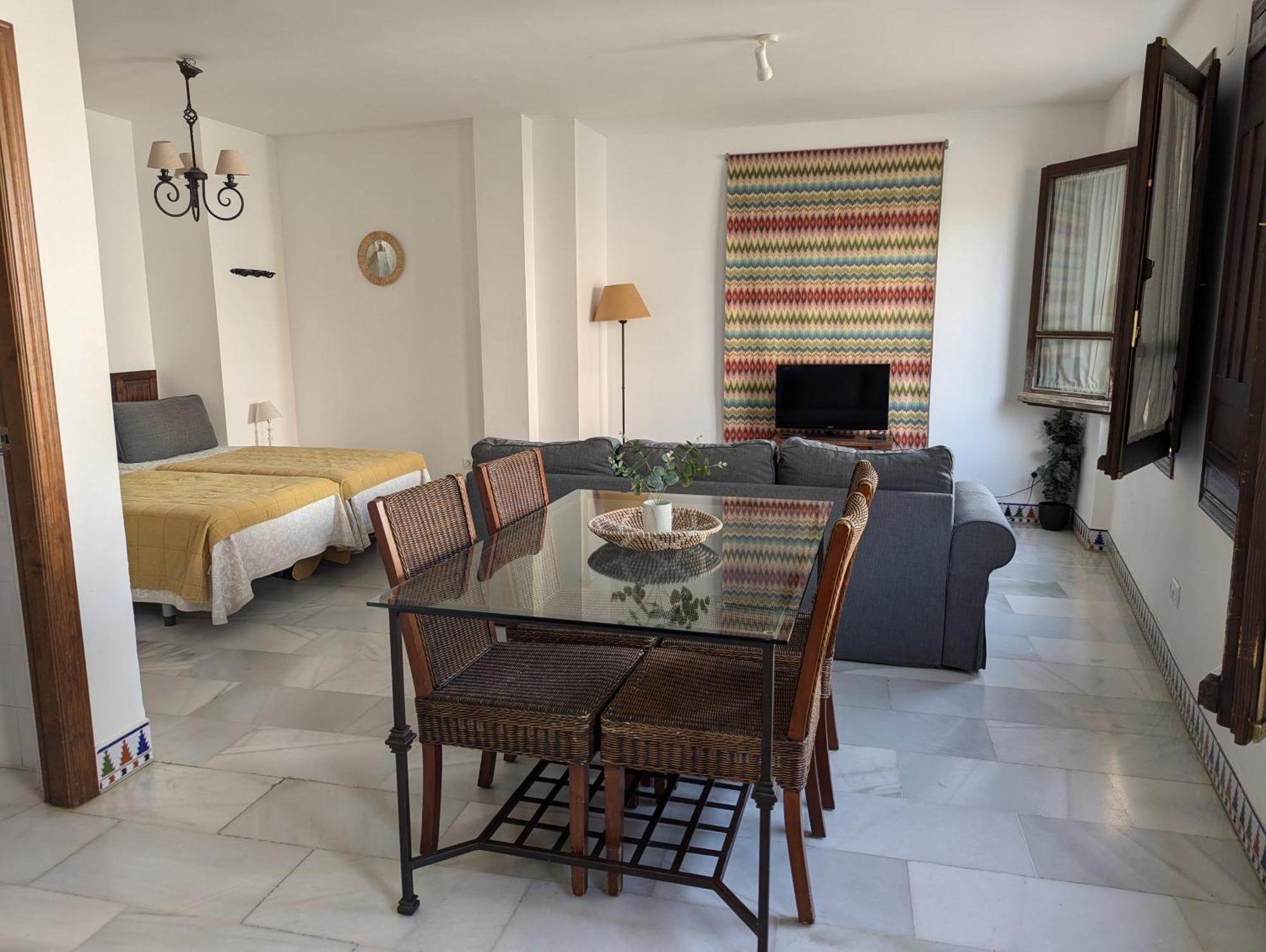 Apartamentos Plaza กอร์โดบา ภายนอก รูปภาพ